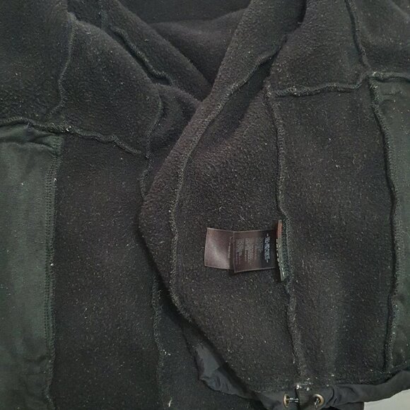 The North Face Pebble Black Fleece Jacket - Picture 8 of 9